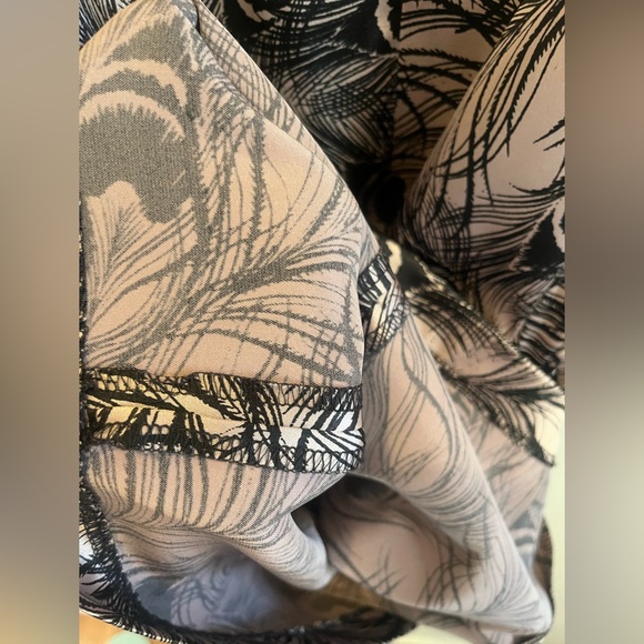 Maggy London Black and Cream Cocktail Dress NWOT - Picture 10 of 11